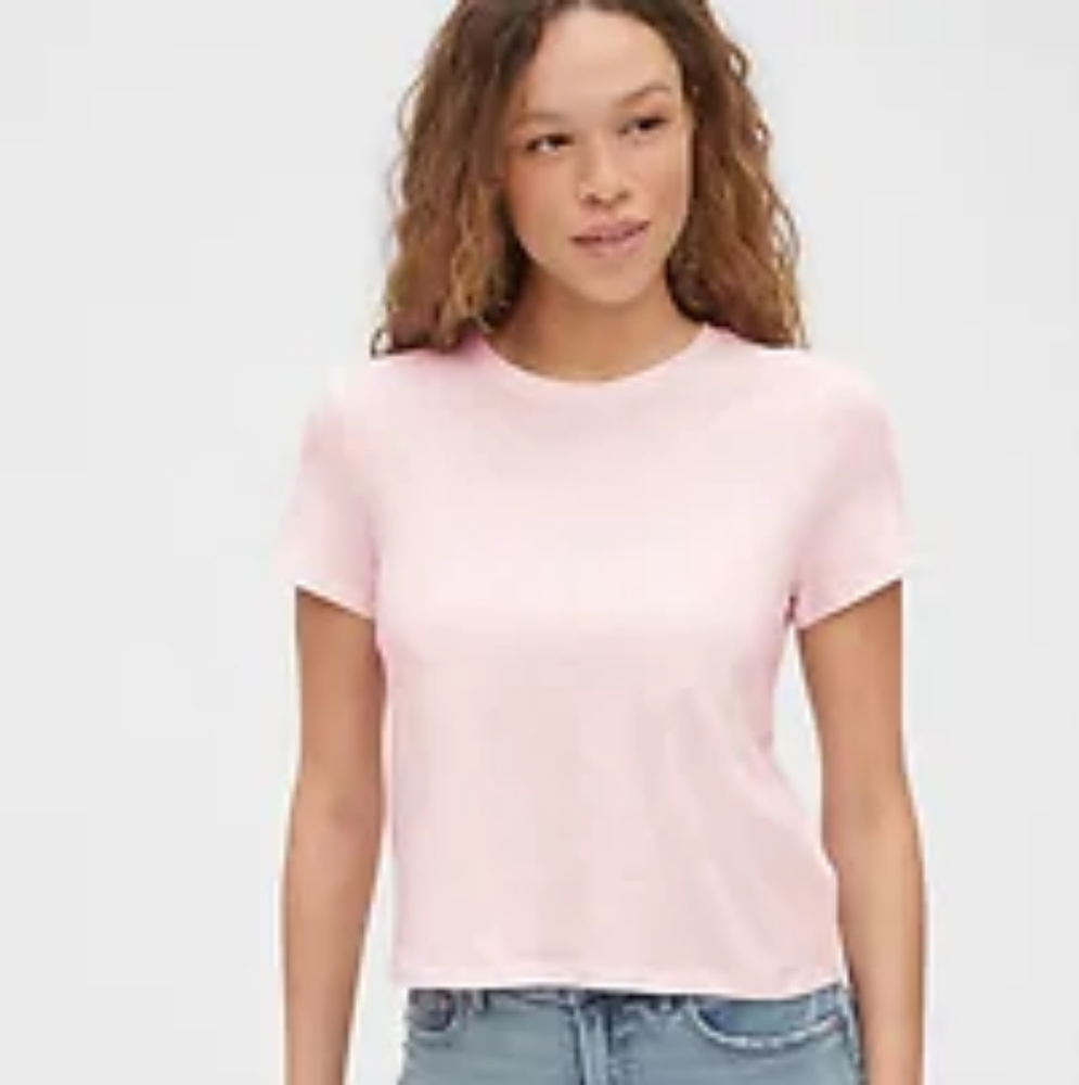 NWT GAP Shrunken T - XL